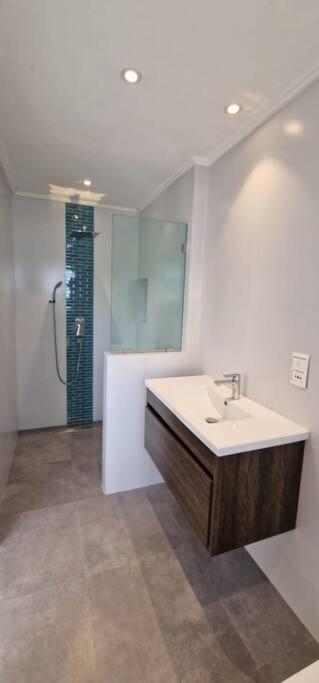 Paradise Heights Luxury Apartments & Villa Beau Vallon  Esterno foto